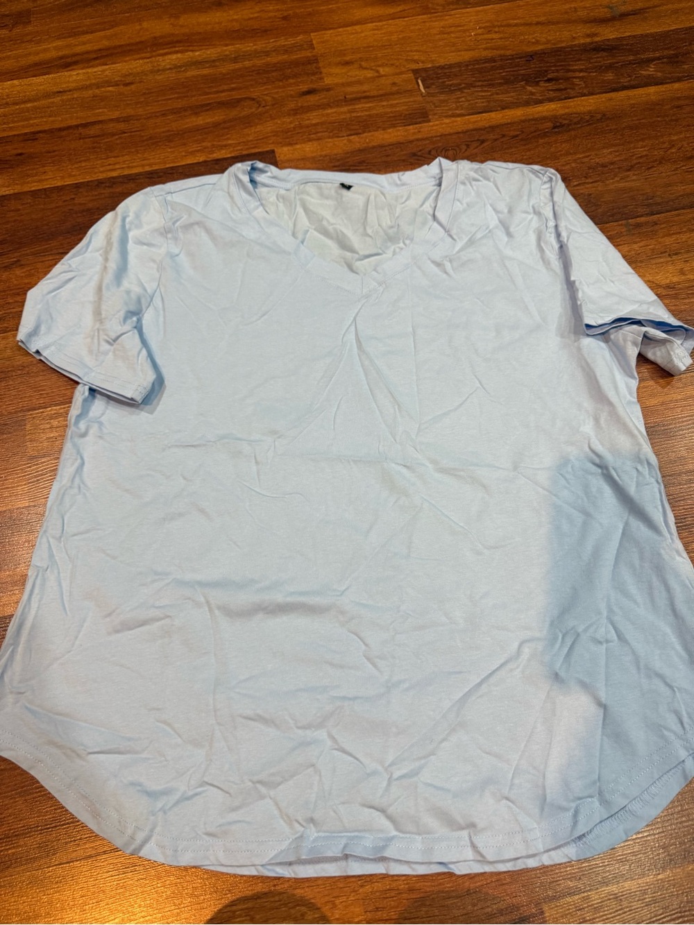 Women's XL Sky Blue V-Neck Short Sleeve Shirt